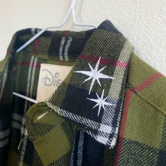 Cakeworthy Disney Peter Pan Flannel - Picture 3 of 4